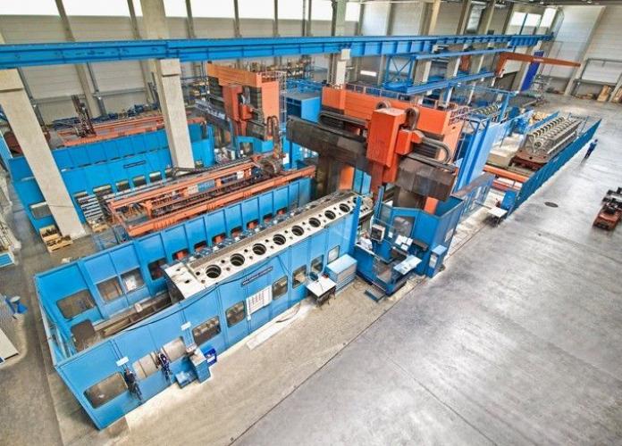 Two pieces Planer MC + 6 stat. pallet system