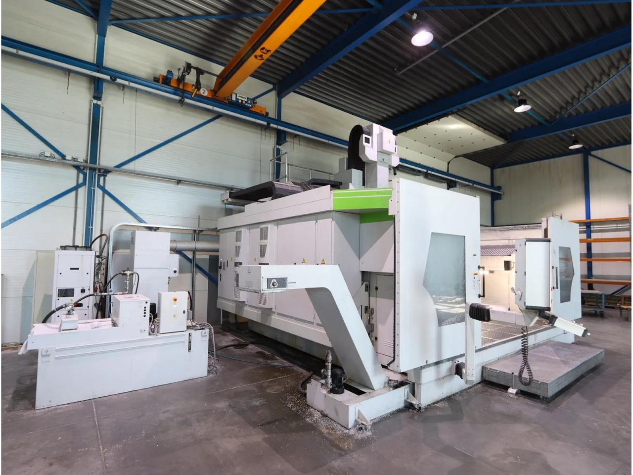 Planer Type Machining Center - 5 Axis