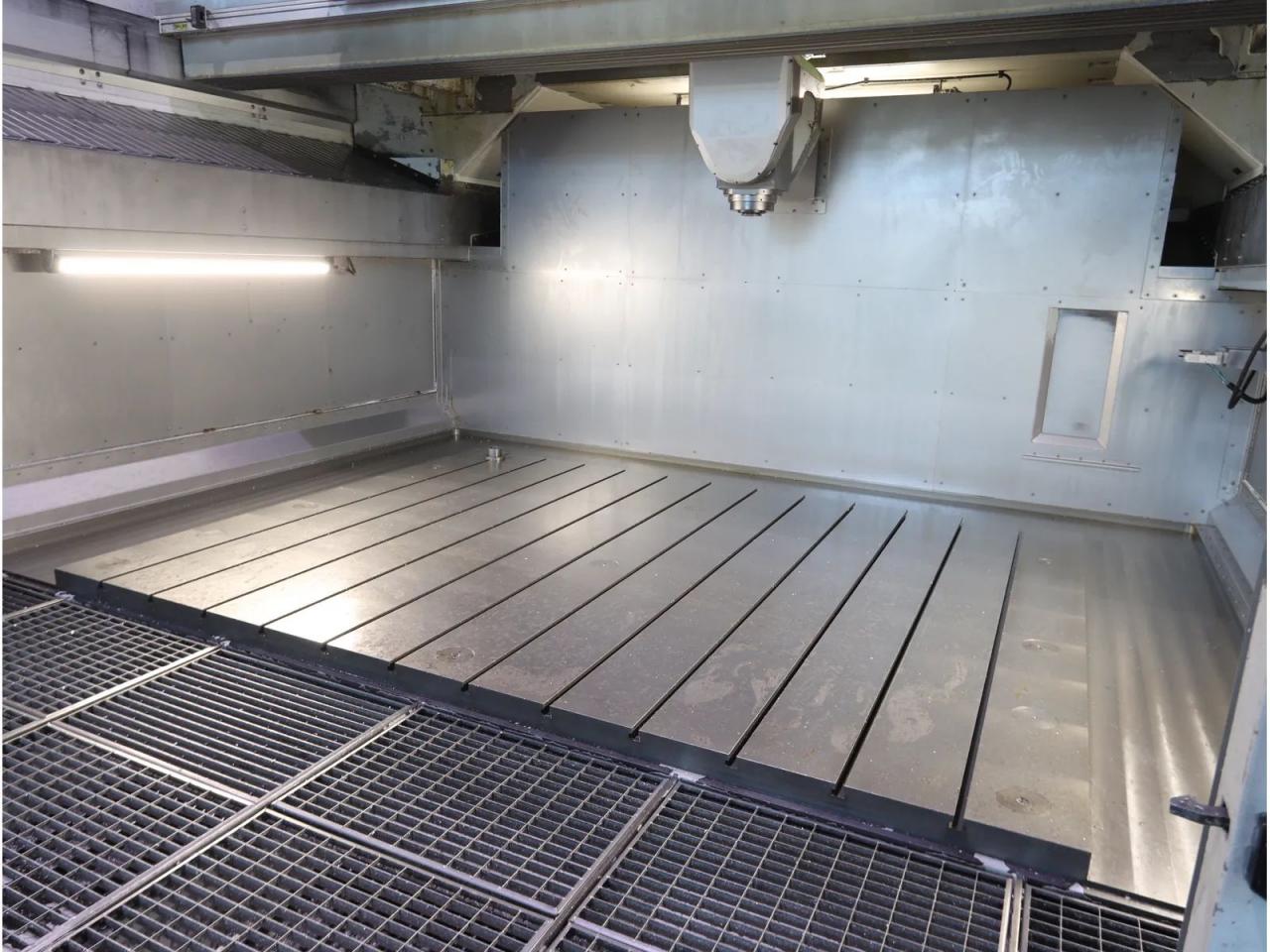 Planer Type Machining Center - 5 Axis